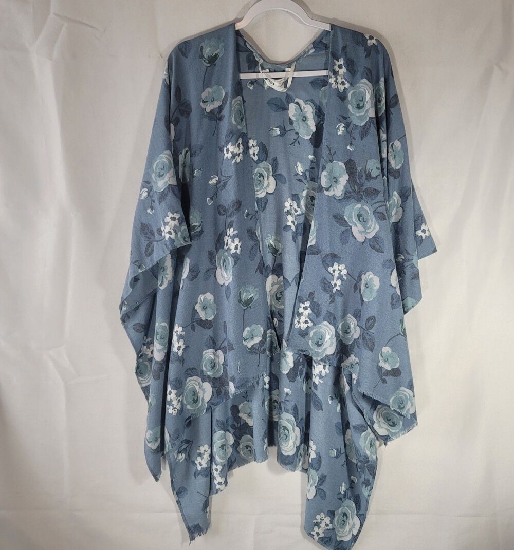 LC Lauren Conrad Rose Garden Blue Floral Ruana Poncho Wrap Shawl Cover One Size